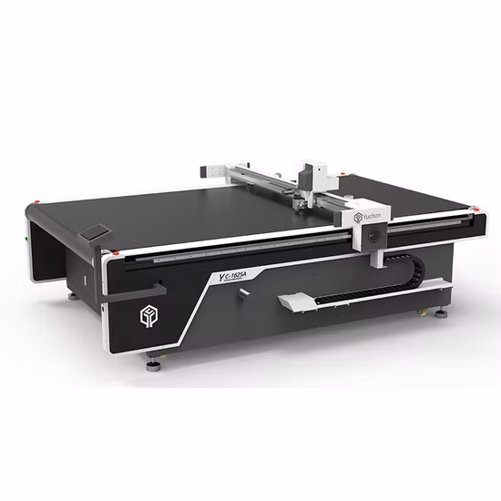Automatische Stoffschneidemaschine, Automattenmaschine, Ledertaschenherstellungsmaschine, Bekleidungsmaschine, Textilmaschine