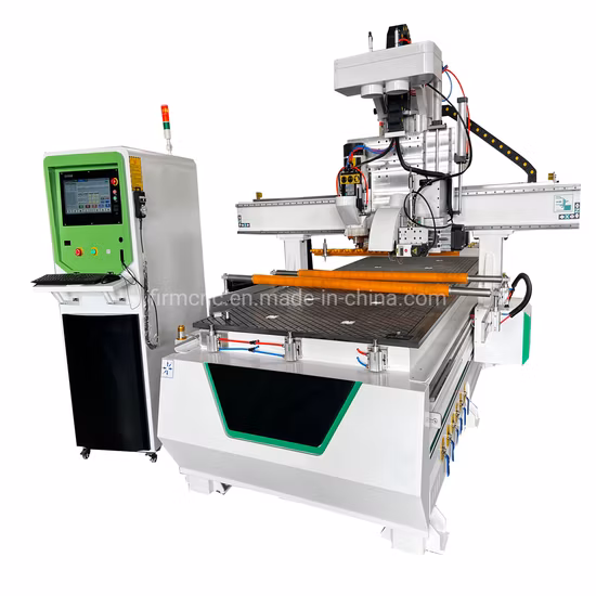 Heißer Verkauf Automatischer Werkzeugwechsler Holzbearbeitung CNC-Fräsmaschine mit Sägeschneiden MDF-Aluminium-Verbundplatte
